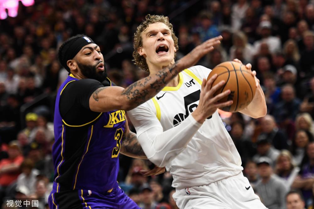 也透露了球 也透露了球